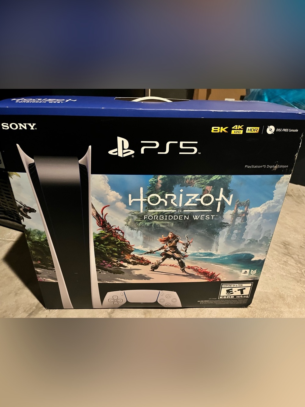 Sony PS5 Horizon Forbidden West Console Bundle - White and Black Digital
